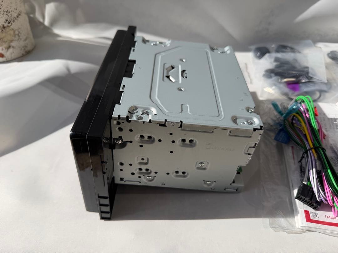 楽ナビ AVIC-RQ722-DC 新品、未使用品