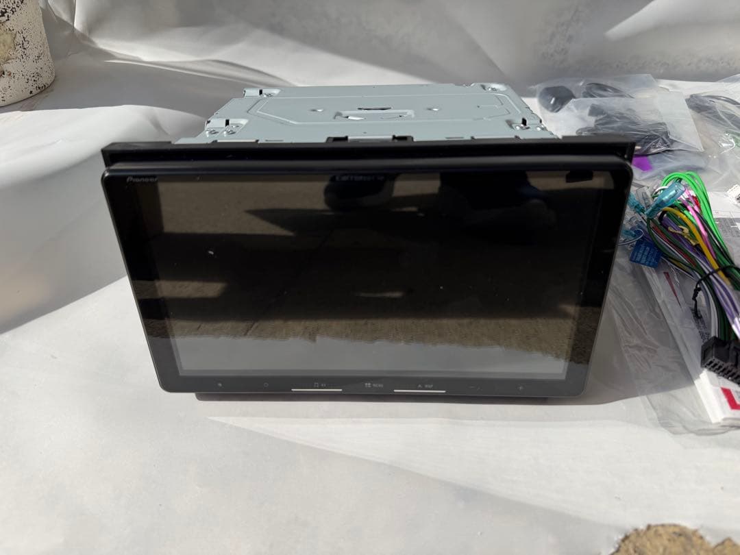 楽ナビ AVIC-RQ722-DC 新品、未使用品