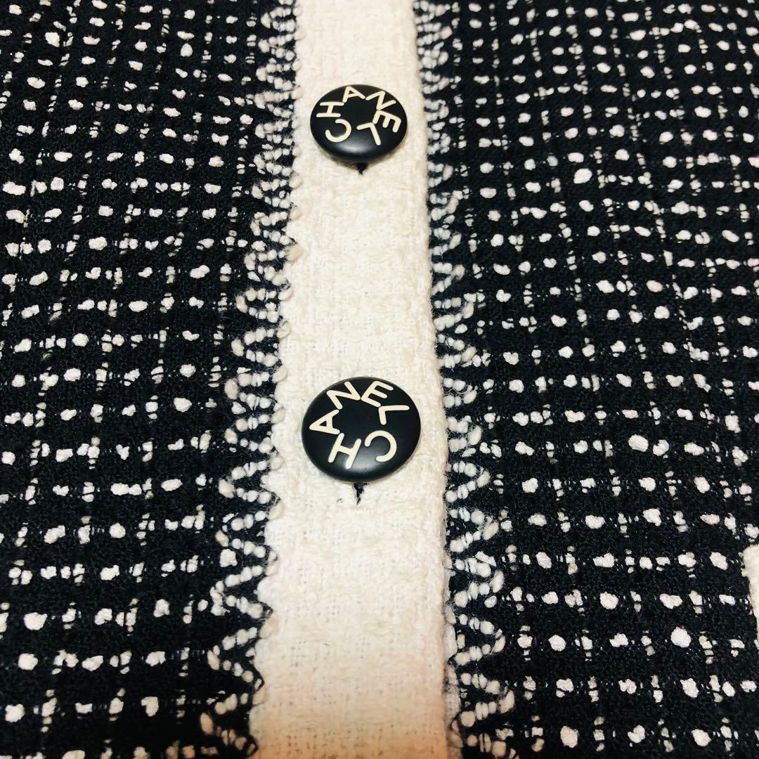 CHANEL ツイード ジャケット96C ヴィンテージ　ロゴボタン
