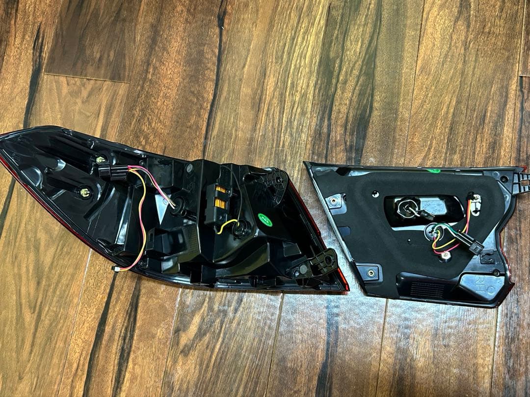 かつ　ホンダアコードCV3 LEDテールランプ ①