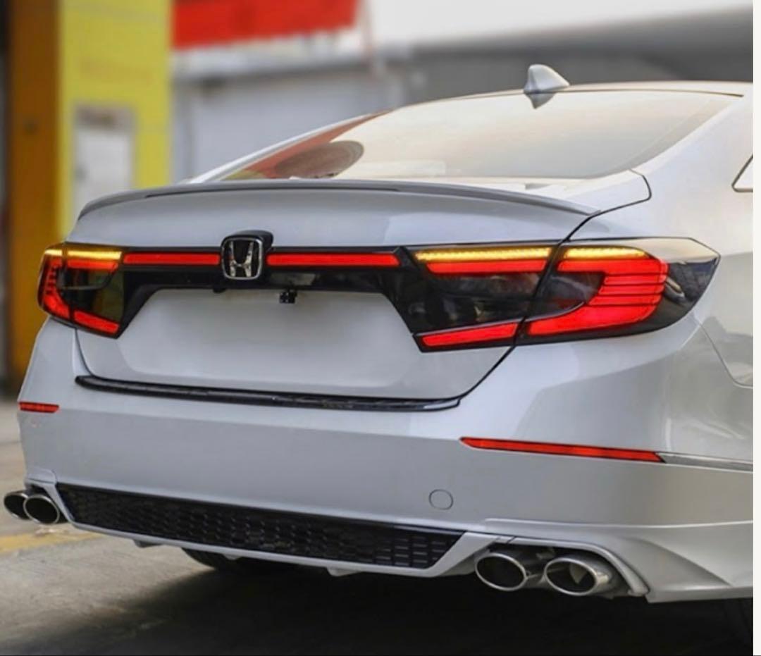 かつ　ホンダアコードCV3 LEDテールランプ ①