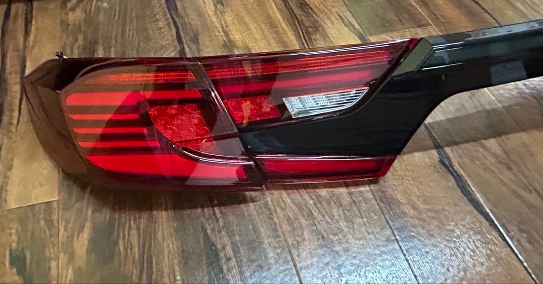 かつ　ホンダアコードCV3 LEDテールランプ ①