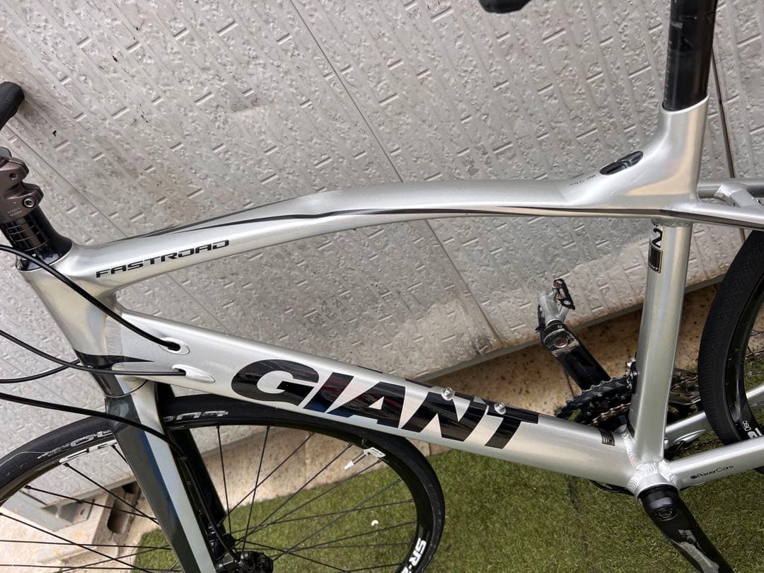 GIANT FASTROAD ジャイアント　クロスバイク Mサイズ