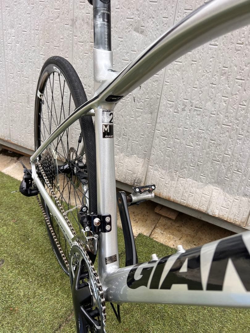 GIANT FASTROAD ジャイアント　クロスバイク Mサイズ