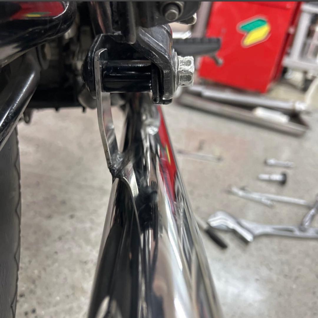 細*聖様 ワンオフ　SR400 ショート菅　ドラッグパイプスラッシュカットマフラ