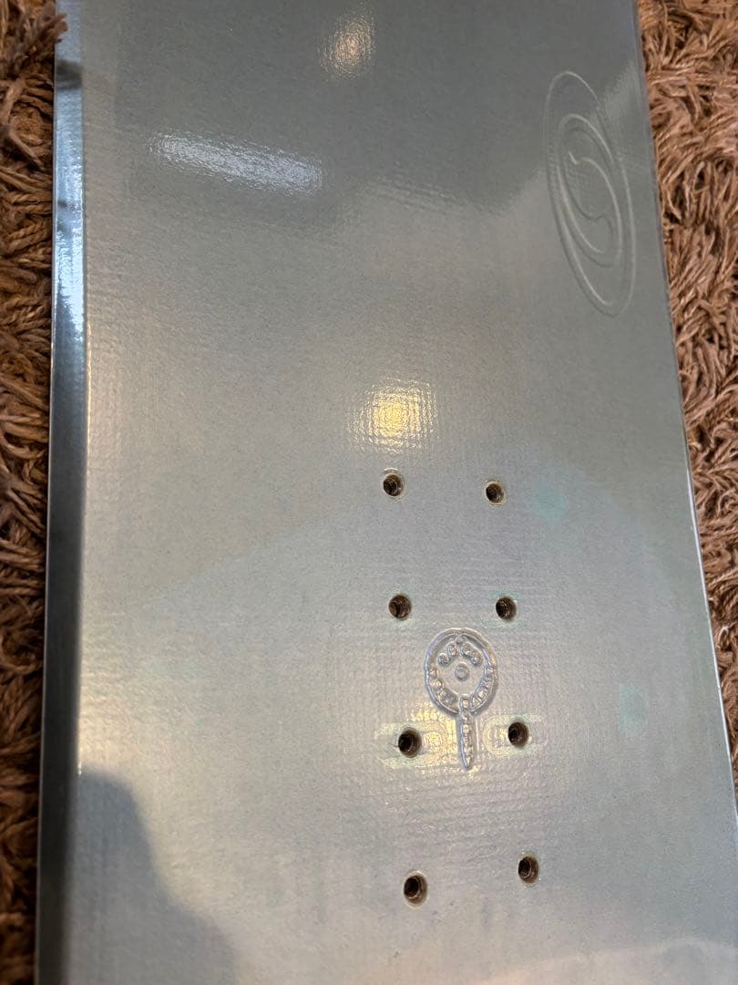 SALOMON サロモン スノーボード板 146cm 初級、中級、レディース向け