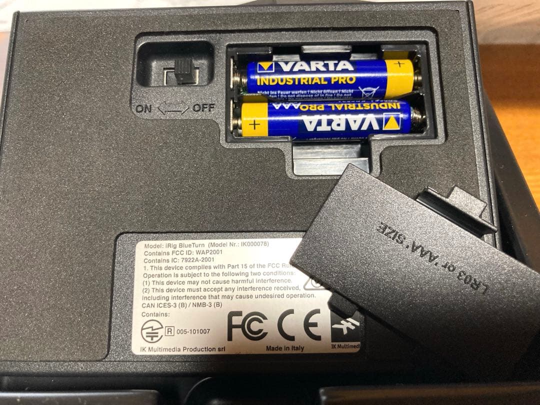 美品 iRig BlueTurn 譜めくり フットペダル Bluetooth