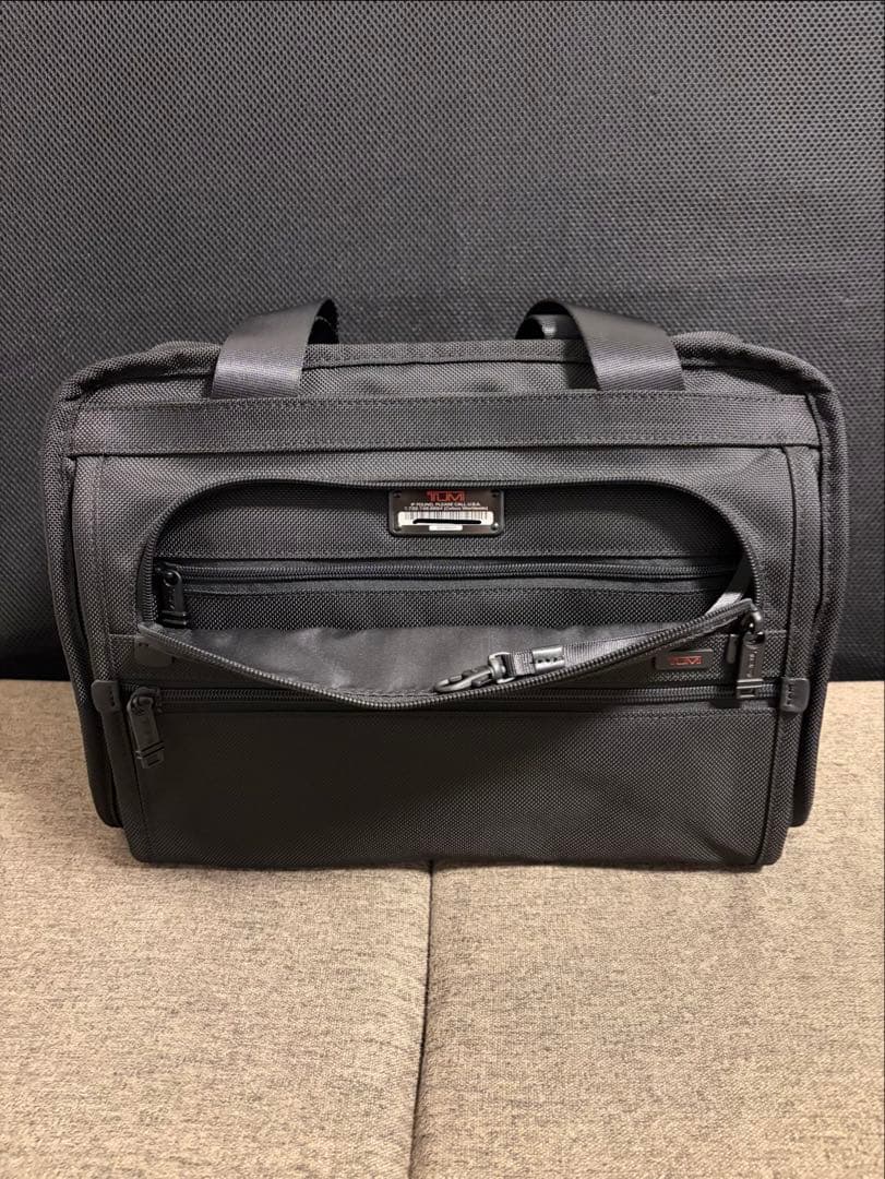 t*m様 お買得 TUMI 22155DH ボストンバッグ 美品