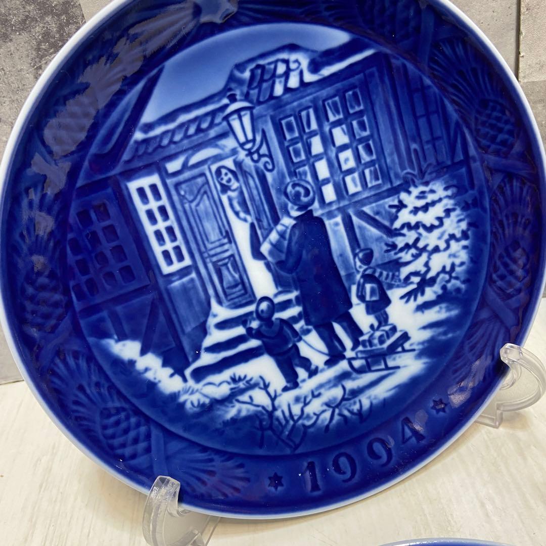 ロイヤルコペンハーゲン　イヤープレート8枚　カップソーサー3客　セット