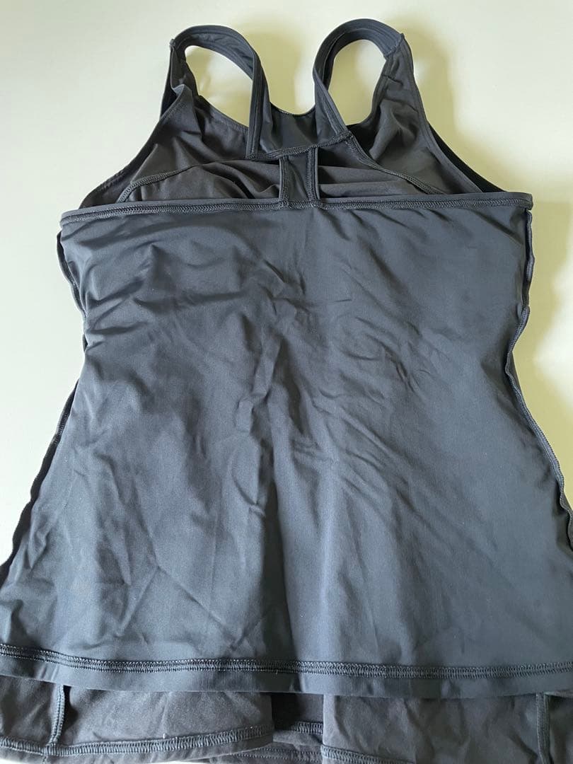 speedoスピードレディース　スイムウエア水着　セパレート　ブラック　Lサイズ