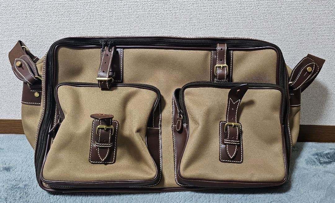 ハンティング・ワールド トラベルバッグ