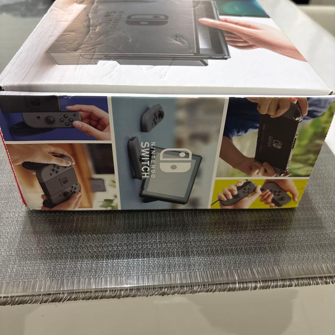 Nintendo Switch フルセット ブラック 充電器、本体ケース付き