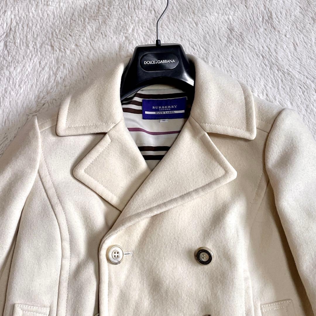 美品 バーバリーブルーレーベル ノバチェック ウール Pコート ジャケット 白