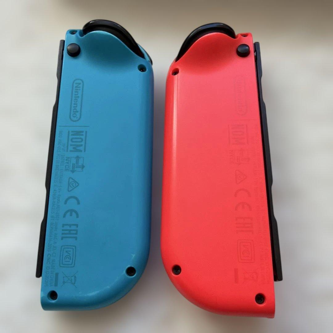 ニンテンドースイッチ本体 青/赤 Joy-Con