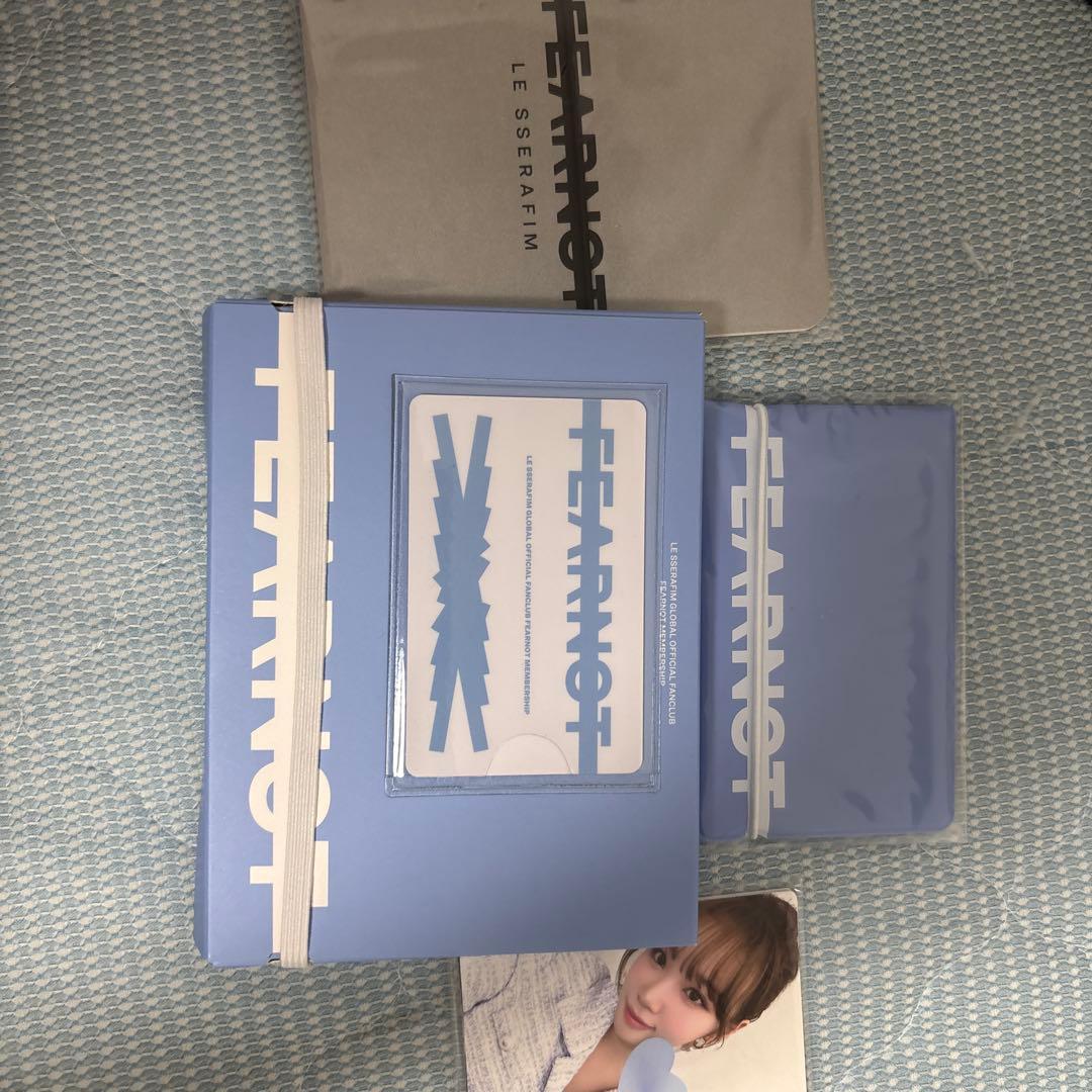 Le Sserafimグッズ まとめ売りペンライトCDフォトカードメンバーシップ