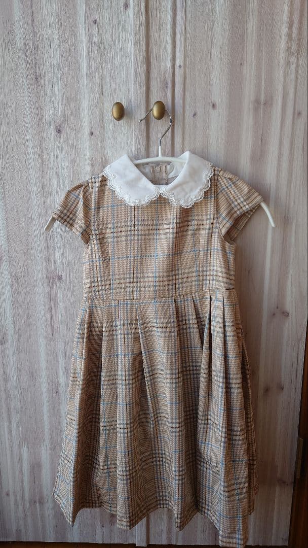 キャサリンコテージ ベージュ チェック柄 フォーマルドレス