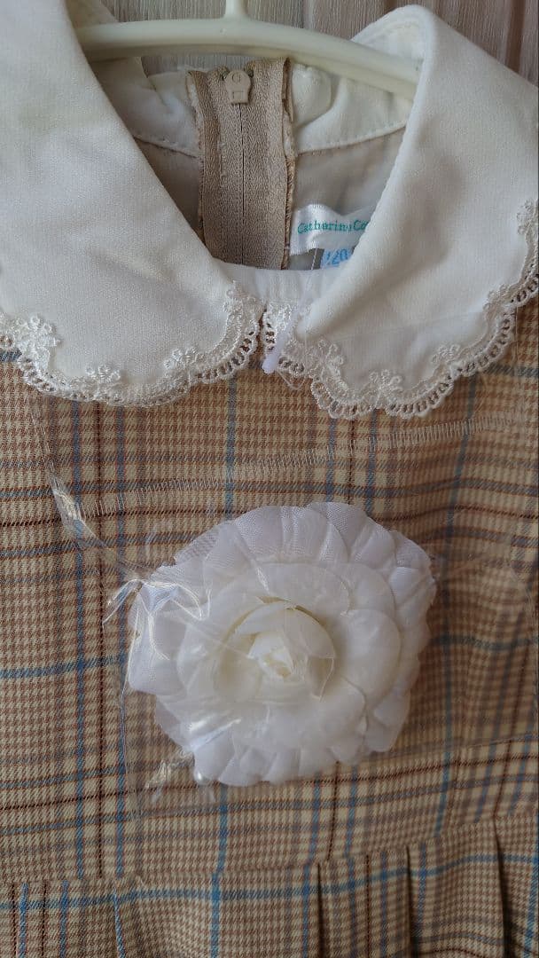 キャサリンコテージ ベージュ チェック柄 フォーマルドレス