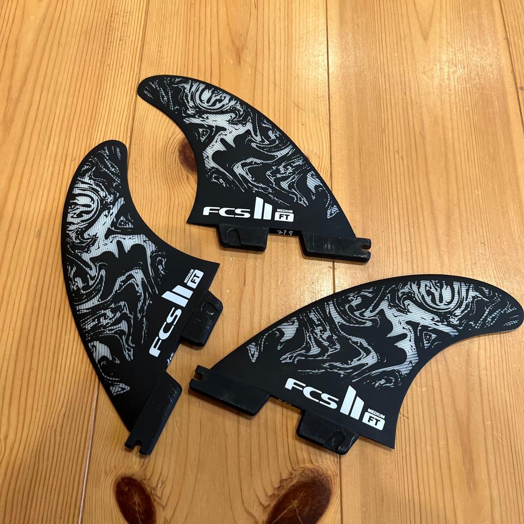 FCS II TOLEDO サーフボードフィン　Mサイズ