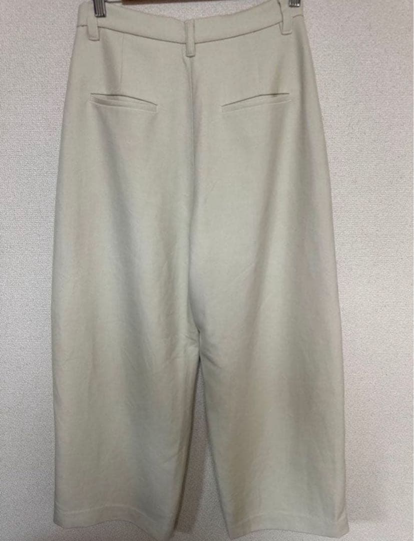 りた　エクリュ　36