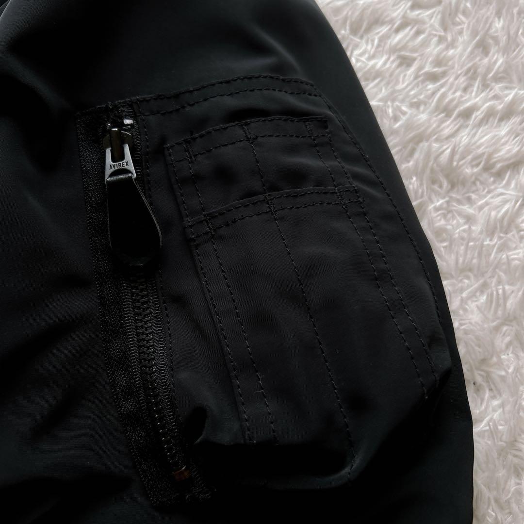 人気✨avirex リバーシブル　刺繍　ブラック　ma-1