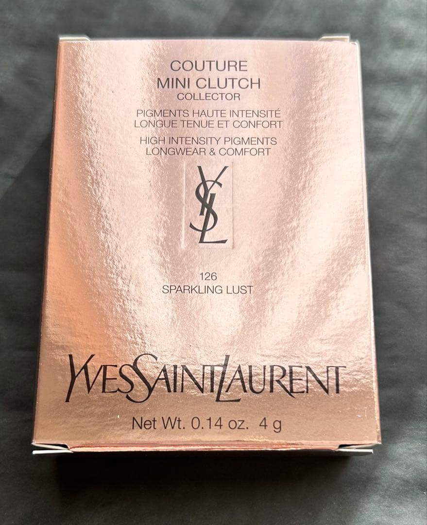 イヴサンローラン　クチュールミニクラッチコレクター　126 アイシャドウ　限定