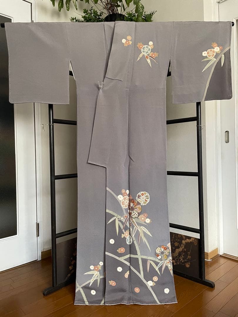 訪問着 金駒刺繍 グレー 縮緬 正絹 上品