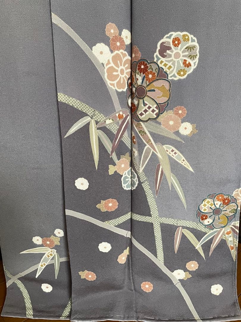 訪問着 金駒刺繍 グレー 縮緬 正絹 上品