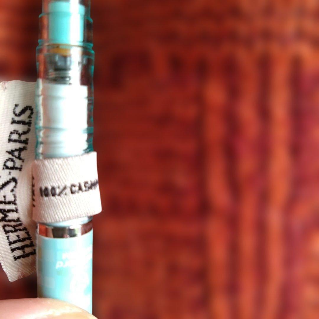 HERMES　オレンジ Hロゴパターン　カシミア100％ ストールマフラー