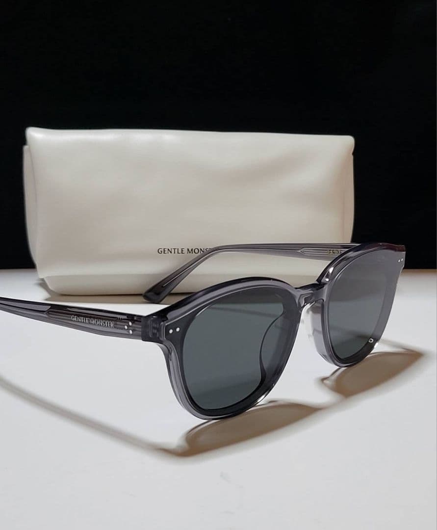 ◆GENTLE MONSTER◆サングラス　JADE　ケース付き