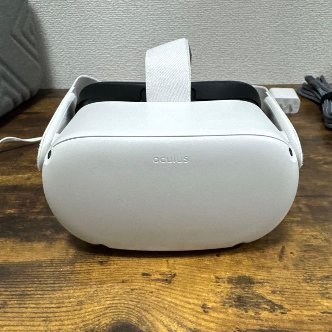 美品　  Quest 2 128GB VRヘッドセット　①