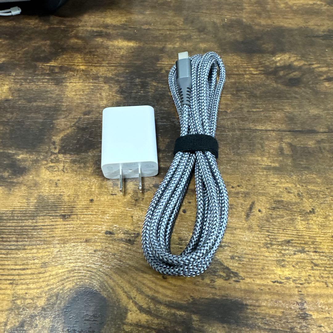 美品　  Quest 2 128GB VRヘッドセット　①