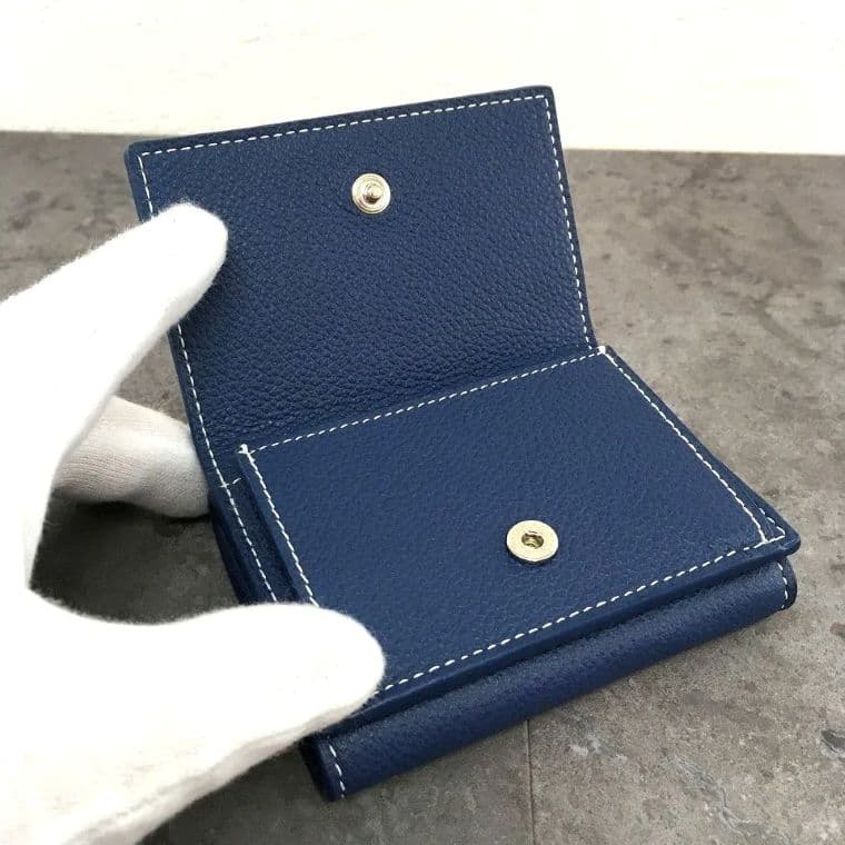 送料込み！ 未使用品 SAINT LAURENT コンパウトウォレット 526