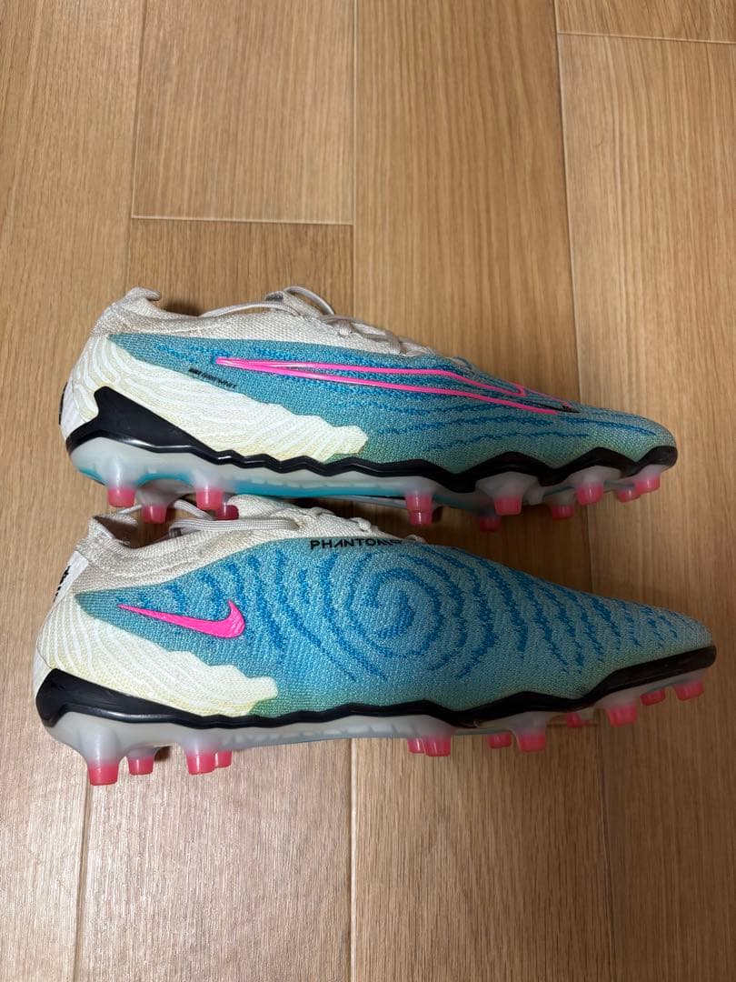 NIKE ファントムGX AG