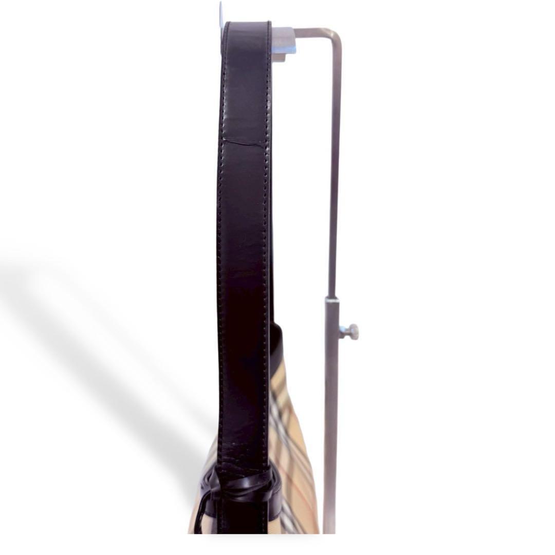 バーバリーロンドン ワンショルダーバッグ ノバチェック ロゴプレート Y2K