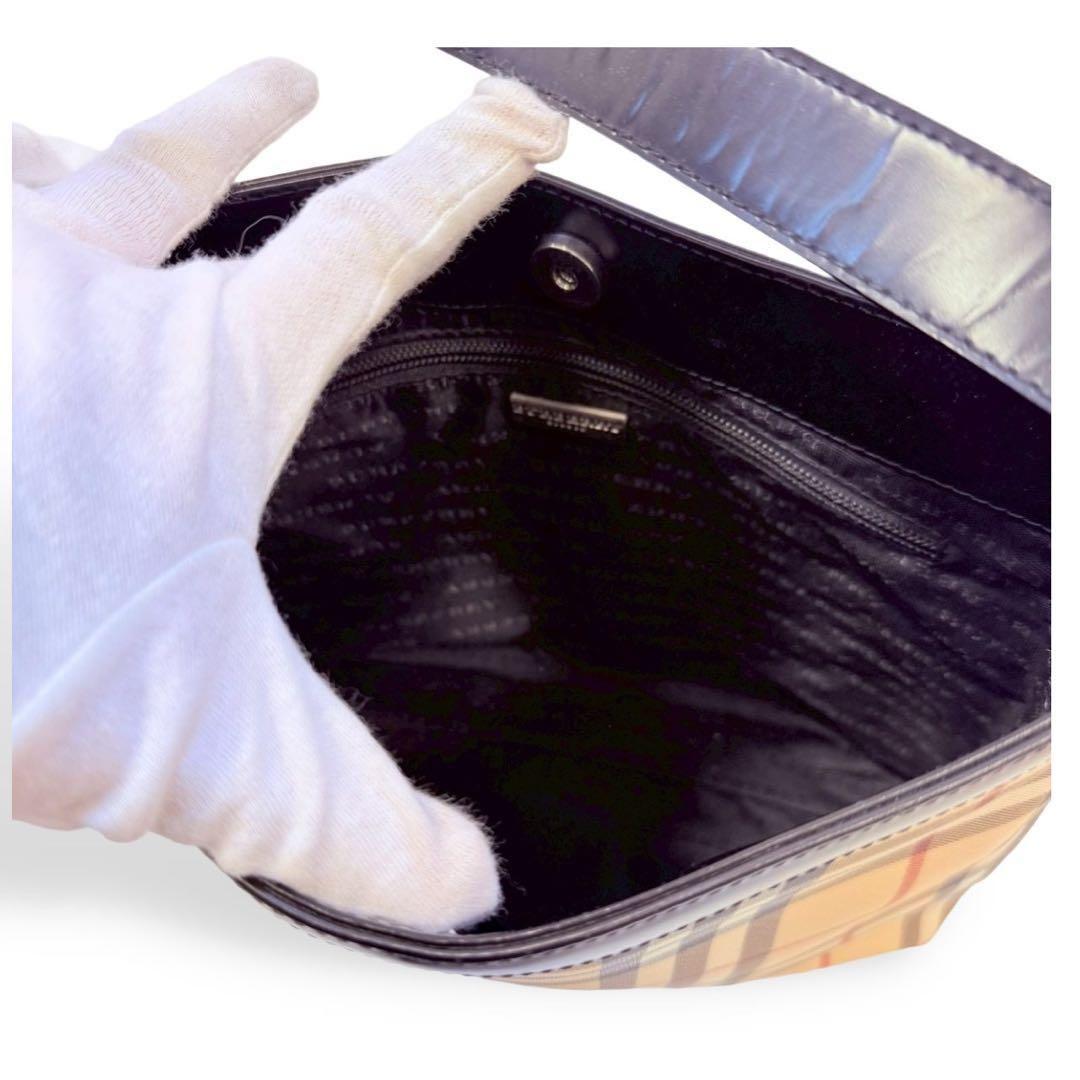 バーバリーロンドン ワンショルダーバッグ ノバチェック ロゴプレート Y2K