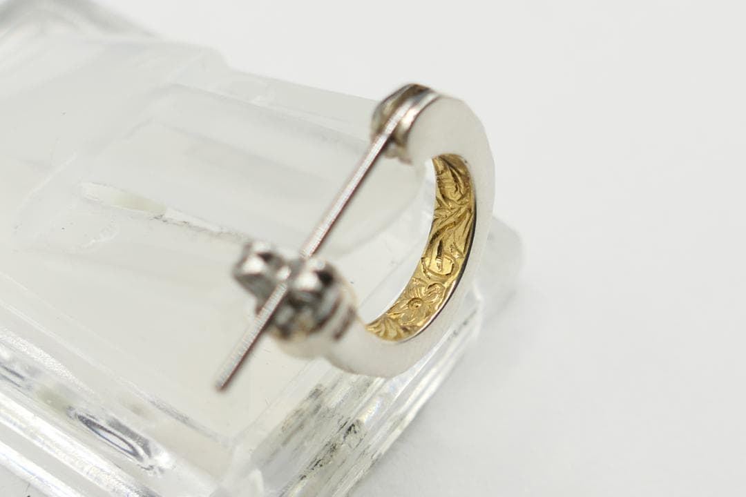 新品　未使用　ライオンハート　タタキ仕上げ　フープ　ピアス　内側ゴールド