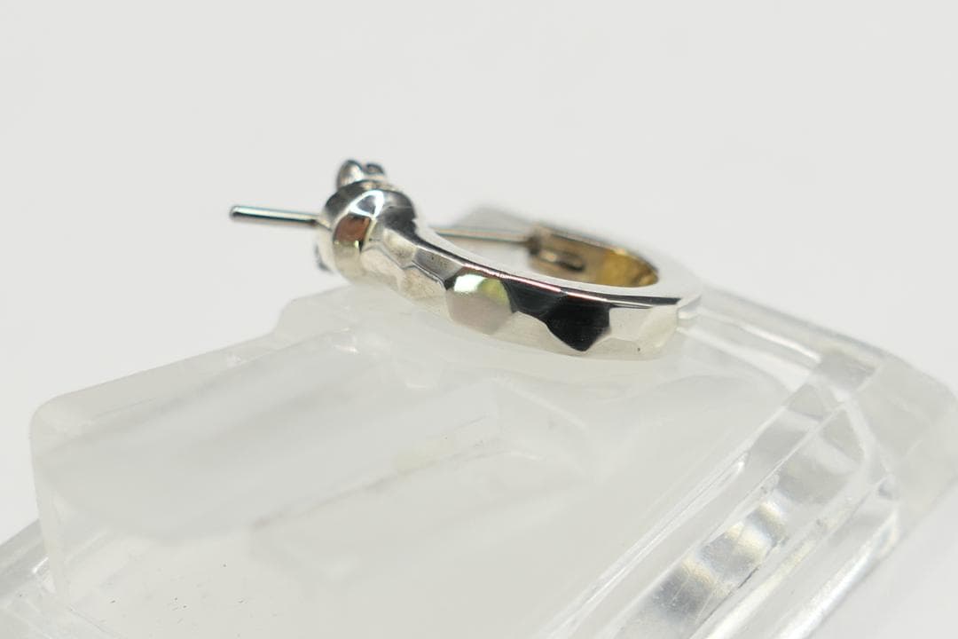 新品　未使用　ライオンハート　タタキ仕上げ　フープ　ピアス　内側ゴールド