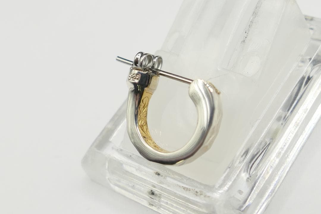 新品　未使用　ライオンハート　タタキ仕上げ　フープ　ピアス　内側ゴールド