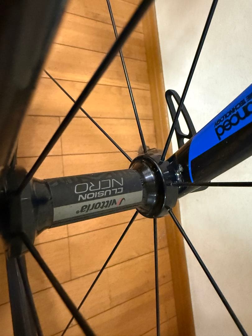 VITTORIA ELUSION NERO 前後ホイール 愛知引き取り限定