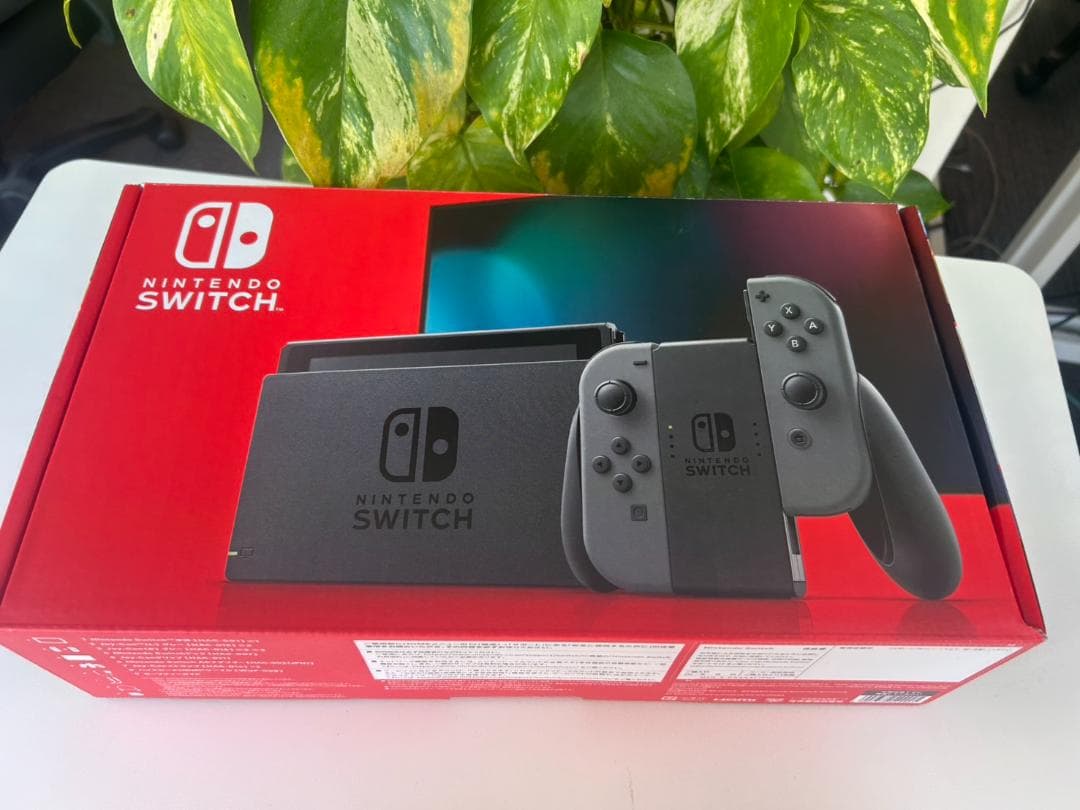 【新品/未使用】Nintendo Switch 本体 　グレー