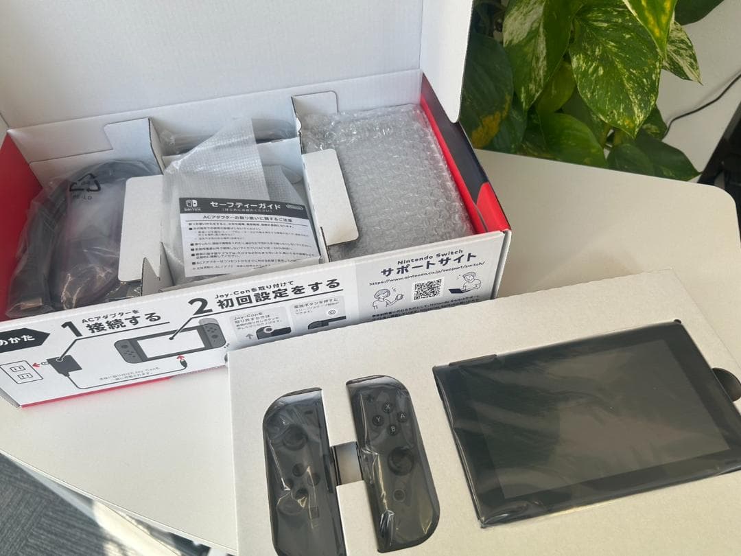 【新品/未使用】Nintendo Switch 本体 　グレー