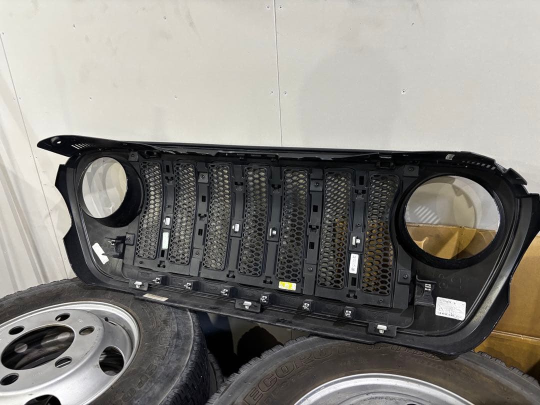 2021年式　JLラングラー　ウィリス　フロントグリル　出品再開しました