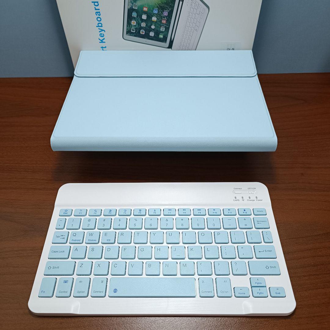 美品 iPad 10.2 第8世代 WiFi 128GB キーボード、カバー付き