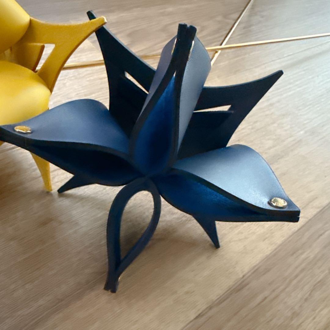 ルイヴィトン　オリガミフラワー 2本セット レア　美品　廃盤　花