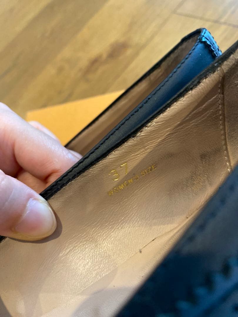 TOD'S トッズ　ポインテッドトゥ　バレエシューズ　37 フラットシューズ