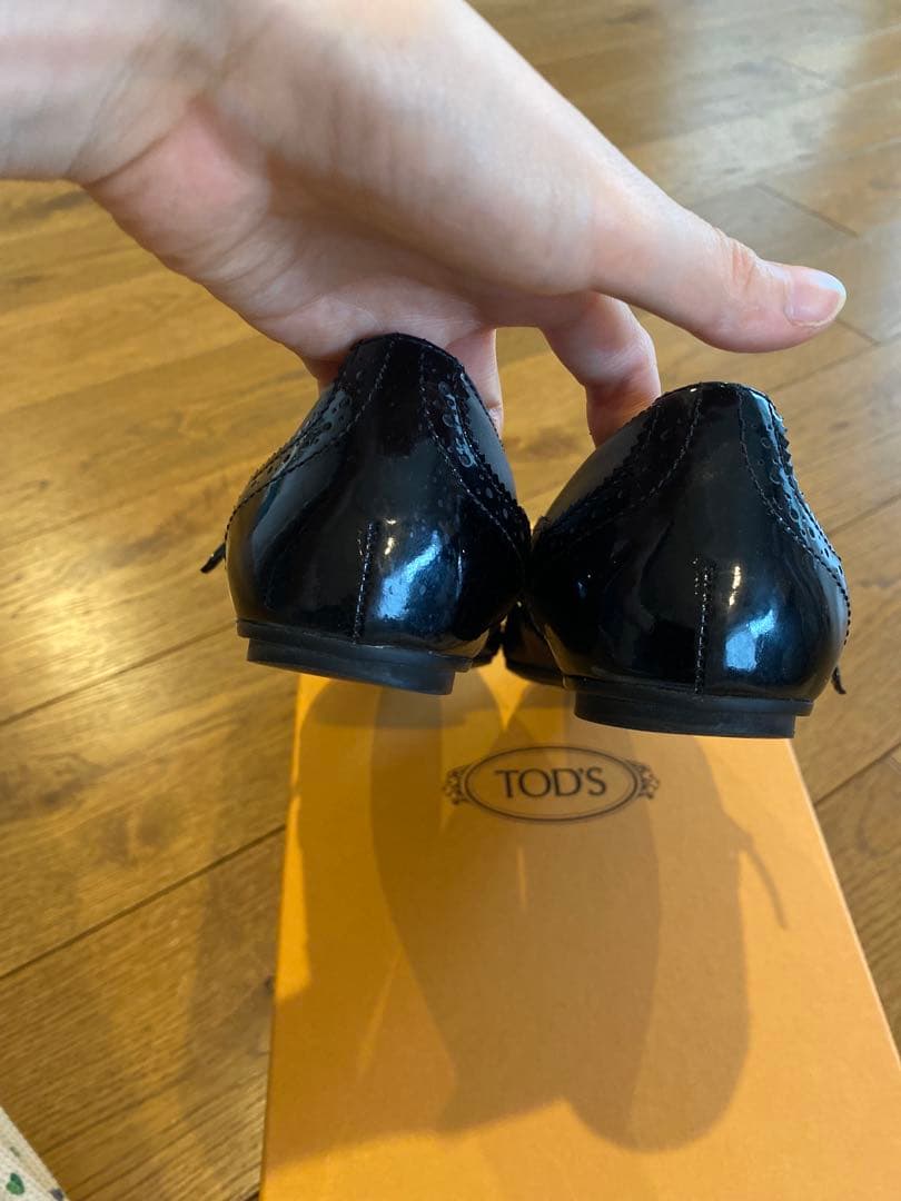TOD'S トッズ　ポインテッドトゥ　バレエシューズ　37 フラットシューズ