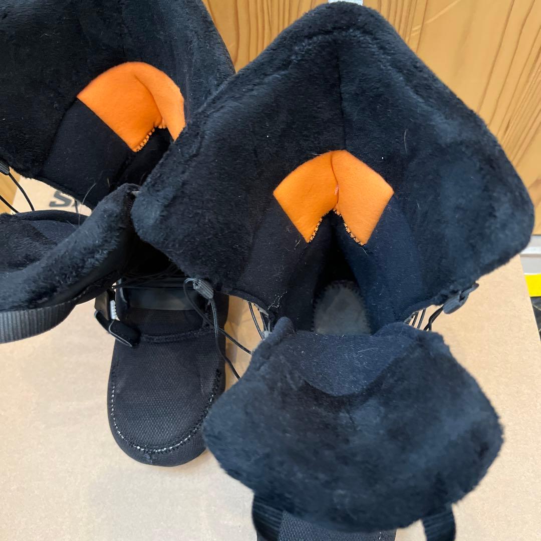 23-24 3回使用　SALOMON スノーボードブーツ ブラック　LAUNCH