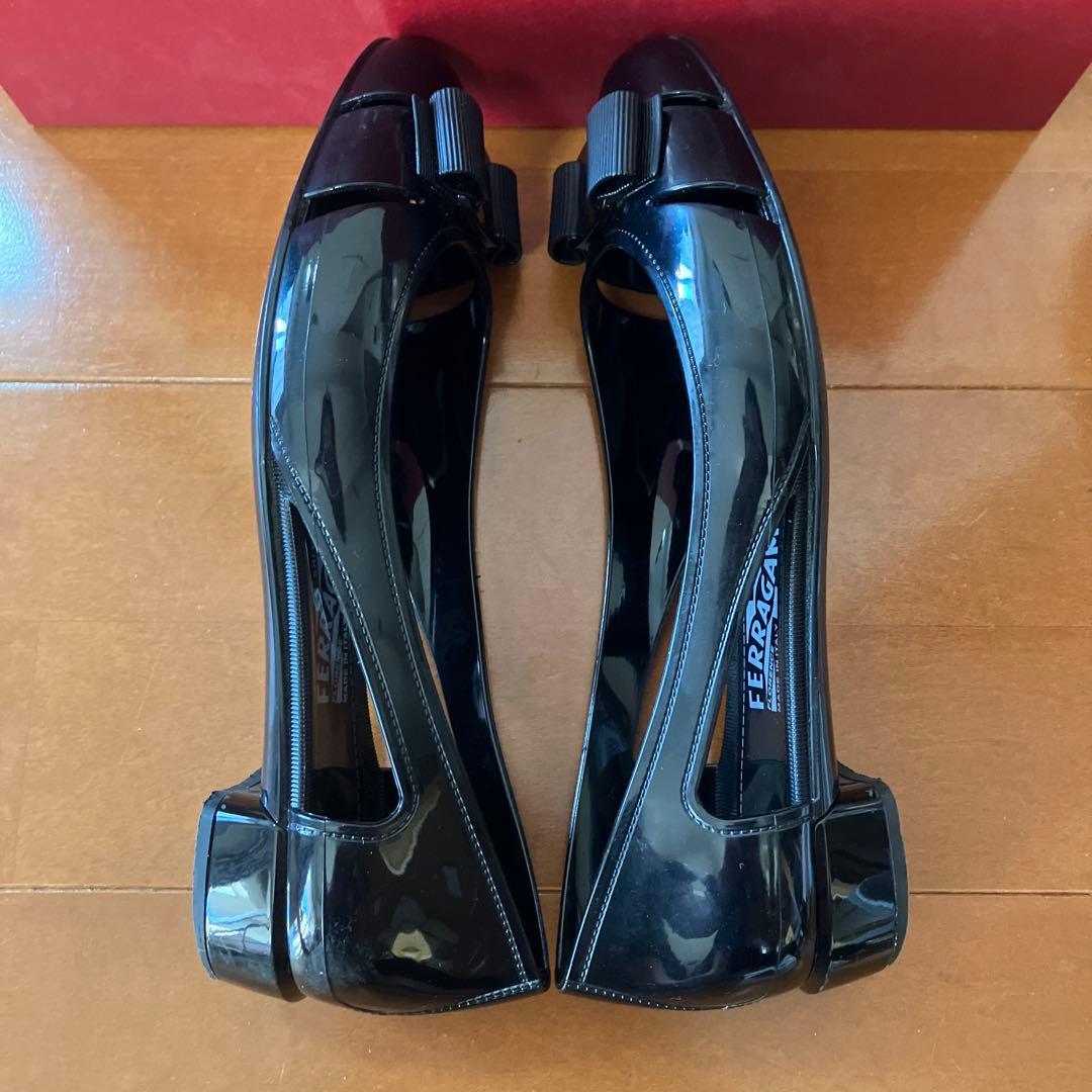 Salvatore Ferragamo VARA JELLYバレエシューズ