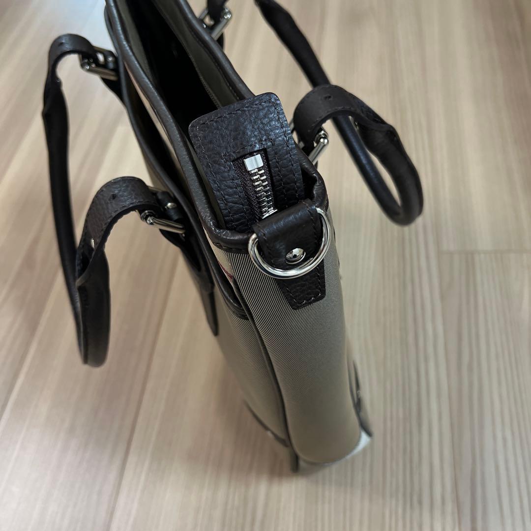 BURBERRY バーバリー バッグ ショルダーストラップ付