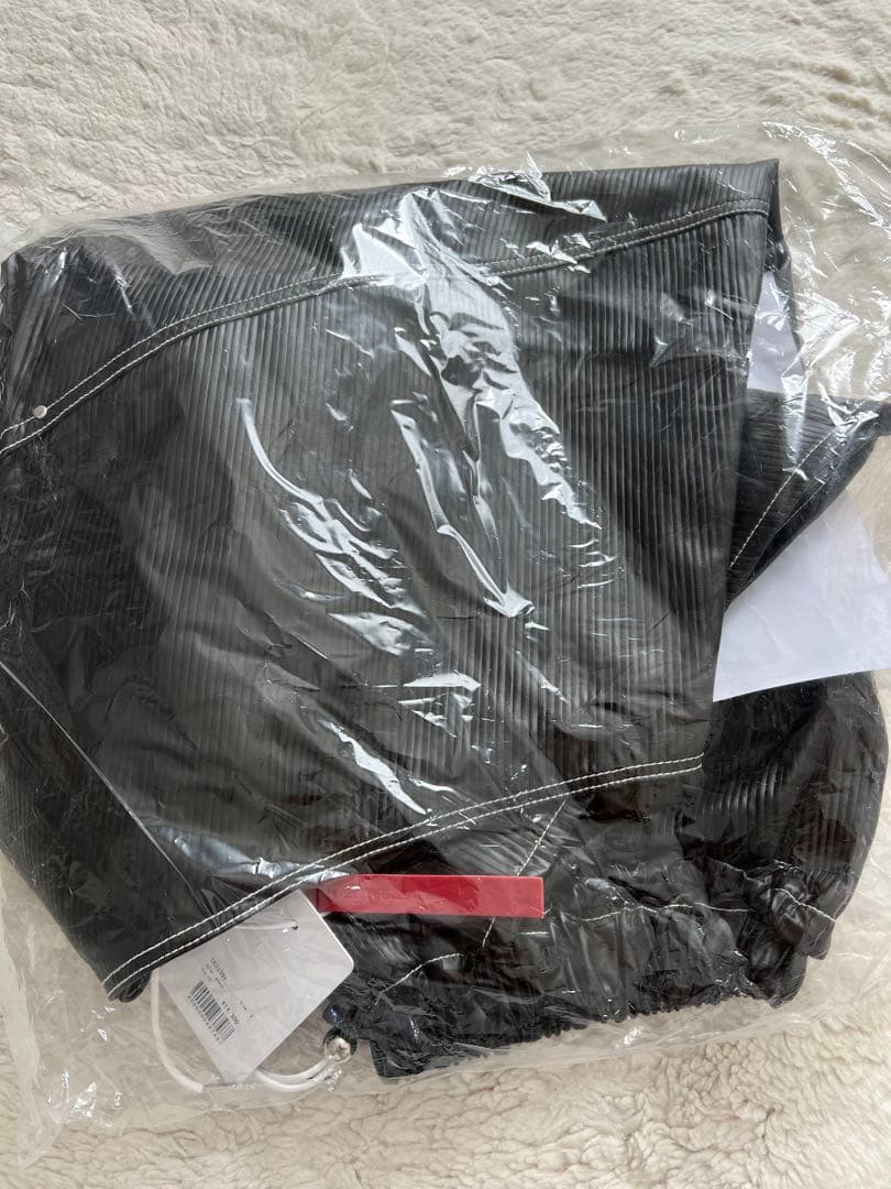 新品未使用THEREDTHREAD